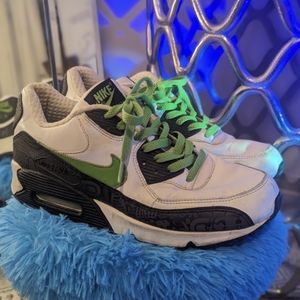 Men's Nike Air Max Size 10